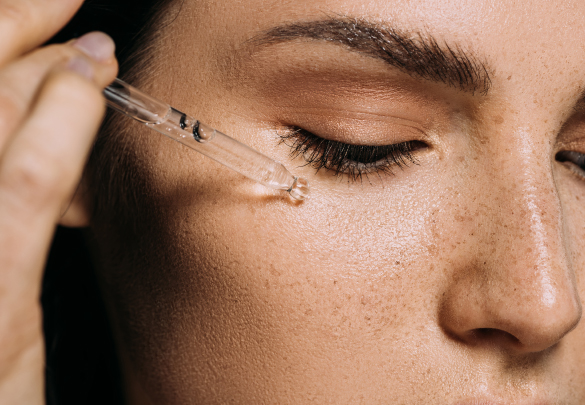 Suero facial para mujer